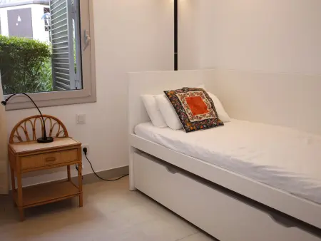 Appartement 3 chambres près de la plage avec Wi-Fi et piscine - Photo 17