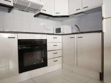 Appartement avec 2 Piscines et Jardin Commun, Appartement 4 personnes à Torredembarra - Photo 11