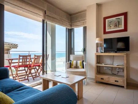 Appartement confortable avec vue mer et climatisation à Torredembarra - Photo 4