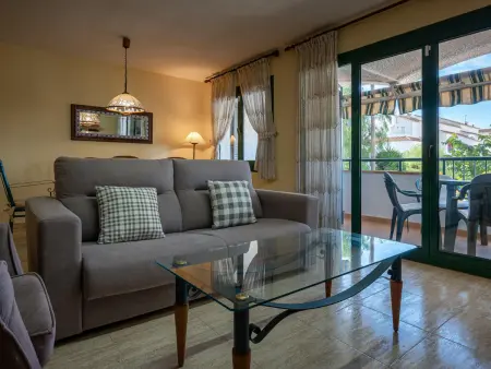Appartement proche plage avec Wi-Fi et climatisation, 6 pers. - Photo 3