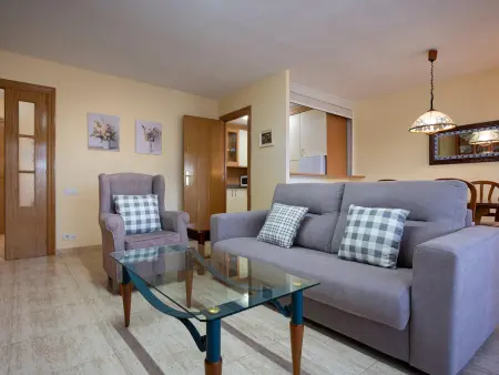 Appartement proche plage avec Wi-Fi et climatisation, 6 pers. - Photo 6