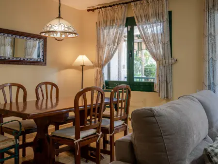 Appartement proche plage avec Wi-Fi et climatisation, 6 pers. - Photo 7