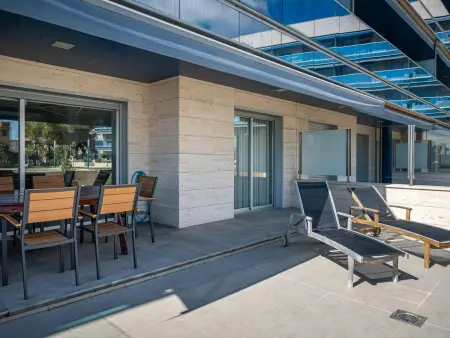 Appartement en bord de mer avec terrasse et piscine commune - Photo 6