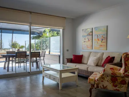 Appartement en bord de mer avec terrasse et piscine commune - Photo 13