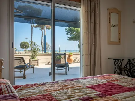 Appartement en bord de mer avec terrasse et piscine commune - Photo 22