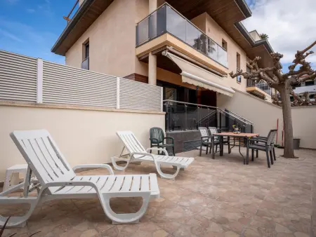 Appartement agréable avec terrasse et climatisation près de la plage - Photo 3