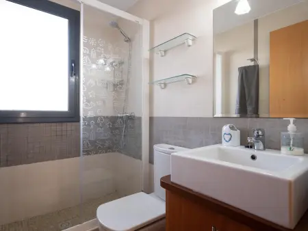 Appartement agréable avec terrasse et climatisation près de la plage - Photo 18