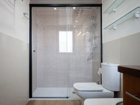 Appartement agréable avec terrasse et climatisation près de la plage - Photo 24