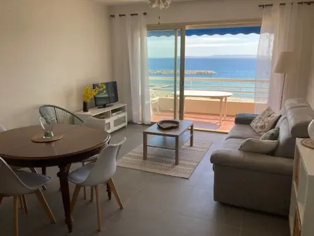 Appartement T2 au Lavandou avec Terrasse Vue Mer - Photo 3