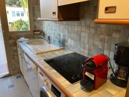 Appartement T2 au Lavandou avec Terrasse Vue Mer - Photo 4