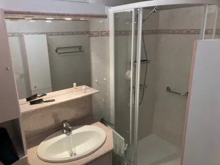 Appartement T2 au Lavandou avec Terrasse Vue Mer - Photo 6