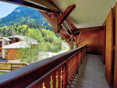 Appartement spacieux à Morzine, 8 pers., WiFi, balcon, proche téléphérique - Photo 12