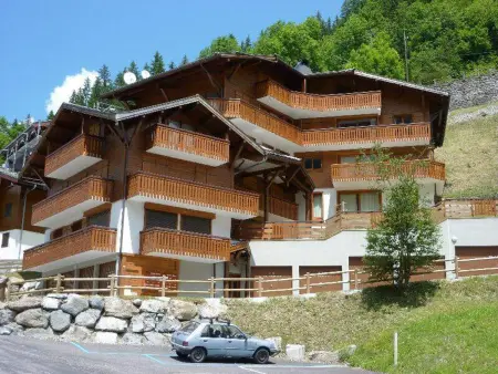 Appartement spacieux à Morzine, 8 pers., WiFi, balcon, proche téléphérique - Photo 16