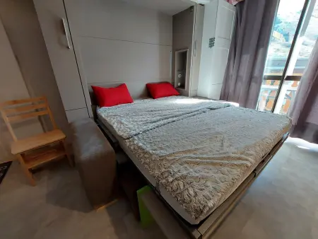 Studio moderne, centre station, terrasse sud, animaux admis - Photo 5