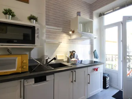 Appartement T2 bis avec balcon au centre de La Bourboule, proche des thermes, 4 pers, Wifi - Photo 3