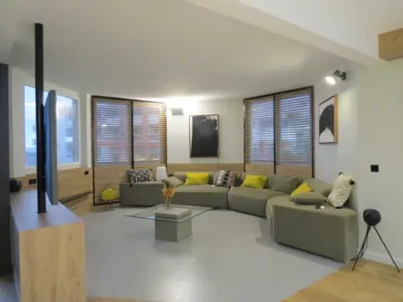 Appartement luxueux climatisé avec superbe vue et parking sécurisé - Photo 5