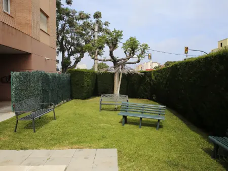 Grand appartement central avec piscine et parking à Torredembarra - Photo 1