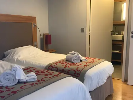 Appartement avec balcon, jacuzzi, sauna, salle de fitness, 3 chambres, parking - Photo 7