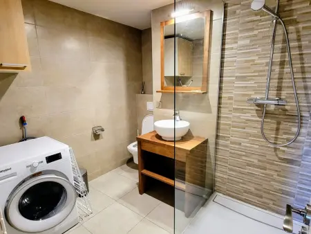 Appartement moderne 3 pièces - 6 pers. - Balcon - Neuf - Photo 6