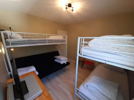 Appartement spacieux à Gourette, 8 pers, 2 ch, entrée station, bien équipé, casier à skis - Photo 4