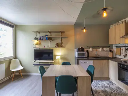 Appartement spacieux à Gourette, 8 pers, 2 ch, entrée station, bien équipé, casier à skis - Photo 10