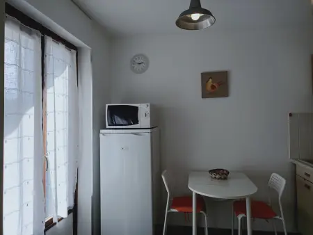 T1 lumineux avec terrasse et parking privé à Aix-les-Bains - Photo 12