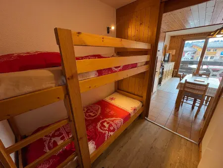 Studio cabine ensoleillé pour 4 personnes, vue sur pistes - Photo 1