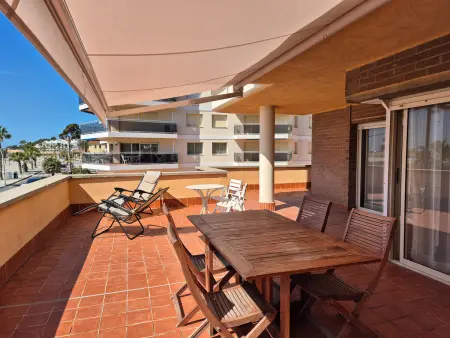 Appartement en bord de mer avec terrasse et piscine - Photo 5