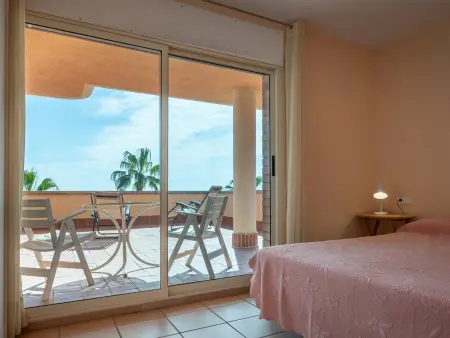 Appartement en bord de mer avec terrasse et piscine - Photo 12