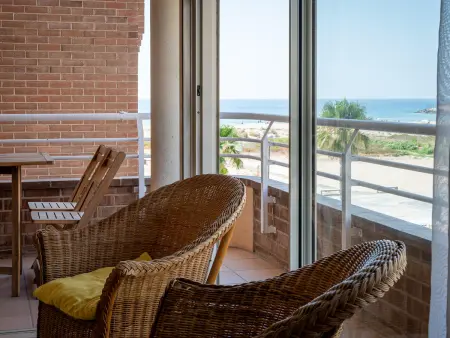 Appartement bord de mer avec piscine et parking à Torredembarra - Photo 4