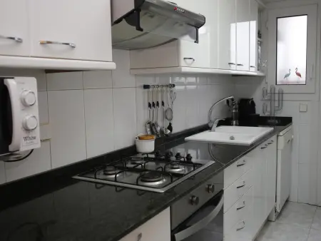Appartement en bord de mer avec parking et accès piscine - Photo 10