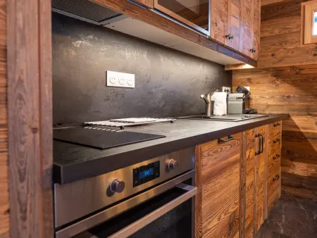 Appartement rénové coeur Alpe d'Huez avec parking et wifi - Photo 5