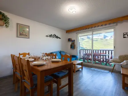 Appartement Rénové Peyragudes - 8 Pers, Balcon, 2 Chambres + Cabine, Parking Gratuit, Proche Pistes - Photo 2