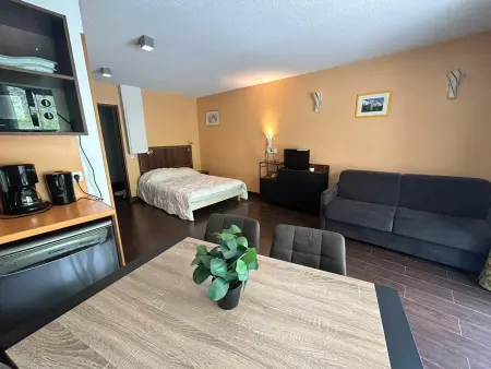 Studio à Jausiers - Terrasse & Animaux admis, Appartement 4 personnes à Jausiers - Photo 1