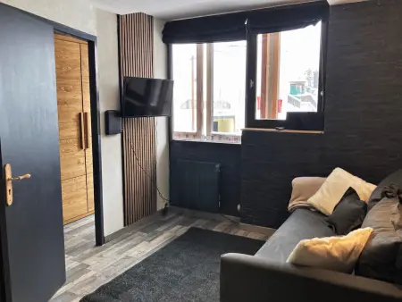 Bel appartement rénové pour 4 pers, proche centre station - Photo 2