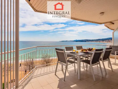 Appartement Spacieux Face à la Mer avec Terrasse à Palamós - Photo 1