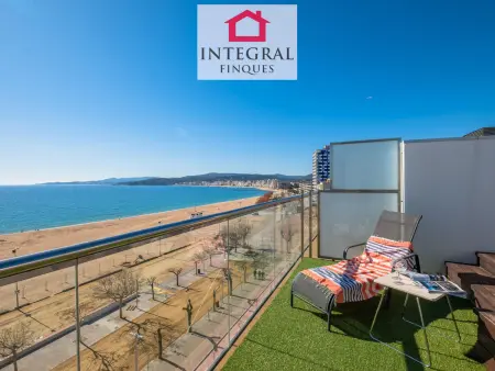 Duplex Moderne avec Jacuzzi, Terrasse & Parking à Palamós - Photo 3