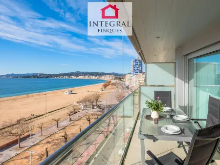 Duplex Moderne avec Jacuzzi, Terrasse & Parking à Palamós - Photo 8