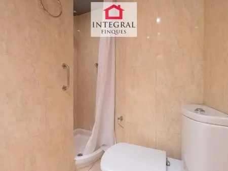 Duplex Moderne avec Jacuzzi, Terrasse & Parking à Palamós - Photo 26