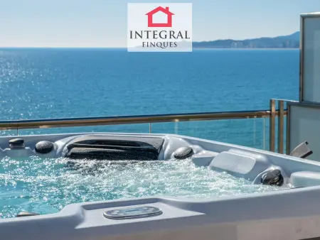 Duplex Moderne avec Jacuzzi, Terrasse & Parking à Palamós - Photo 29