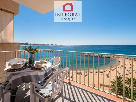Appartement avec terrasse face à la mer, rénovation 2022 - Photo 1