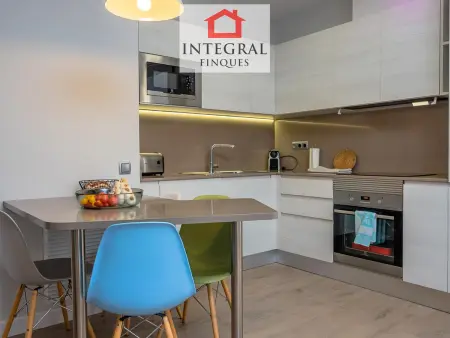 Appartement moderne avec terrasse à 100m de la plage, climatisation et parking inclus - Photo 4