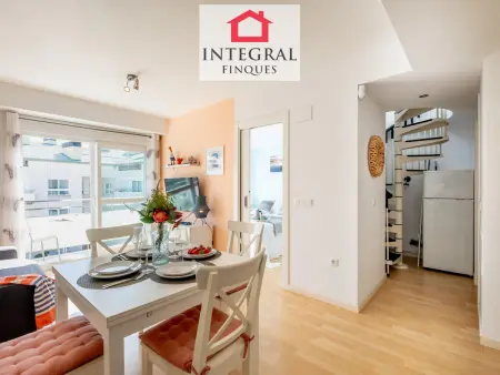 Charmant Duplex à 200m de la Plage avec Terrasse, Parking et WiFi, Palamós - Photo 11