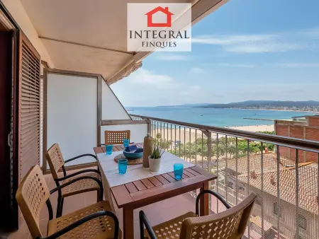 Superbe Appartement Bord de Mer à Palamós avec Terrasse et Parking - Photo 1