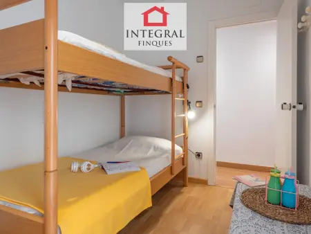 Spacieux appartement face à la mer avec terrasse, parking et Wi-Fi – 4 chambres, près du centre - Photo 23