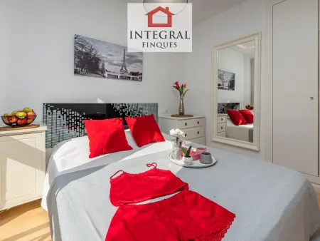 Duplex à Palamós: 200m de la plage, 3 chambres, balcon, terrasse, parking et wifi - Photo 3