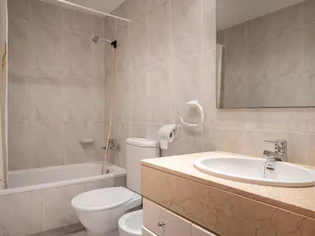 Appartement avec Jardin et Piscines Proches à Torredembarra - Photo 17