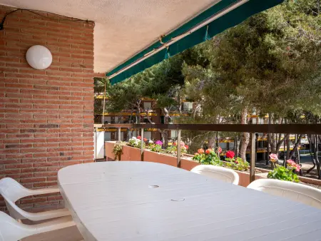 Appartement 3 chambres, terrasse, parking privatif, AC, vue mer - Photo 6