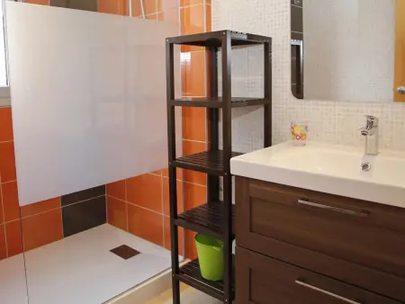 Appartement moderne proche plage avec parc et clim. - Photo 16