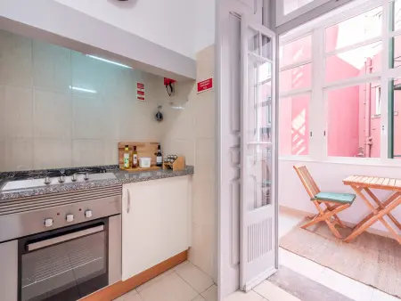 **Superbe Appartement Deluxe 3 Chambres Proche Centre de Lisbonne** - Photo 24
